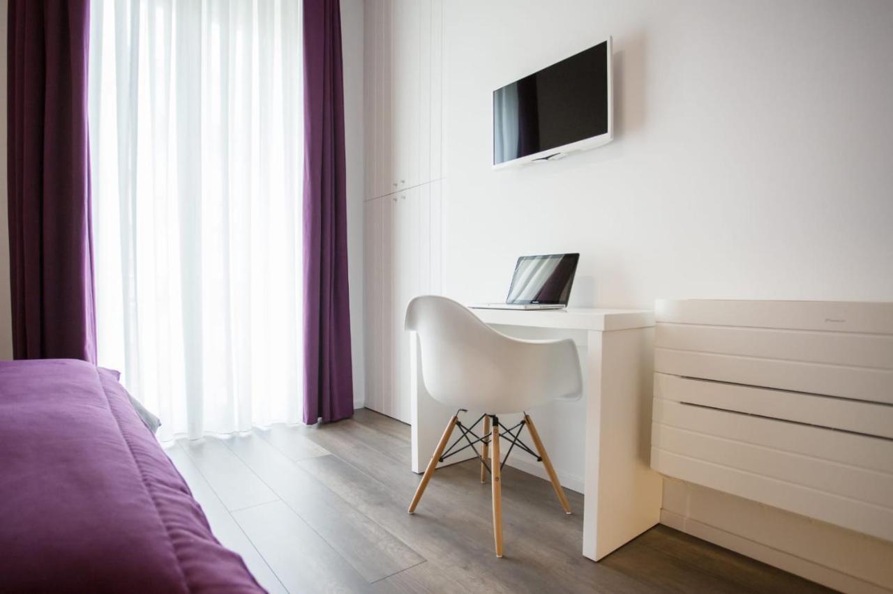 Dimora Mefite-Camere Con Bagno Privato E Self Check-In Matera Exterior photo