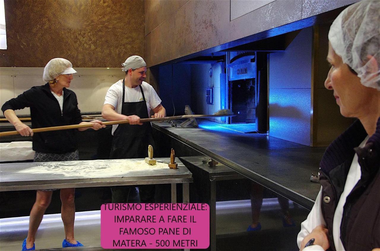 Dimora Mefite-Camere Con Bagno Privato E Self Check-In Matera Exterior photo